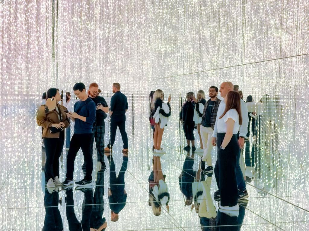 ααααααααααα
ααΌαααΆαα’αα·αααααααα
αα
αααα·ααααΆααααΈαα
ααααα»ααΆ